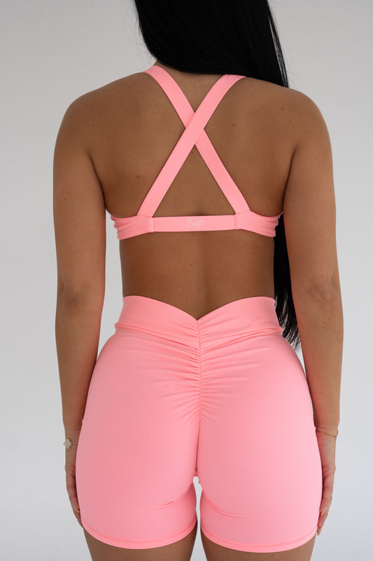 V Scrunch Short | Pink