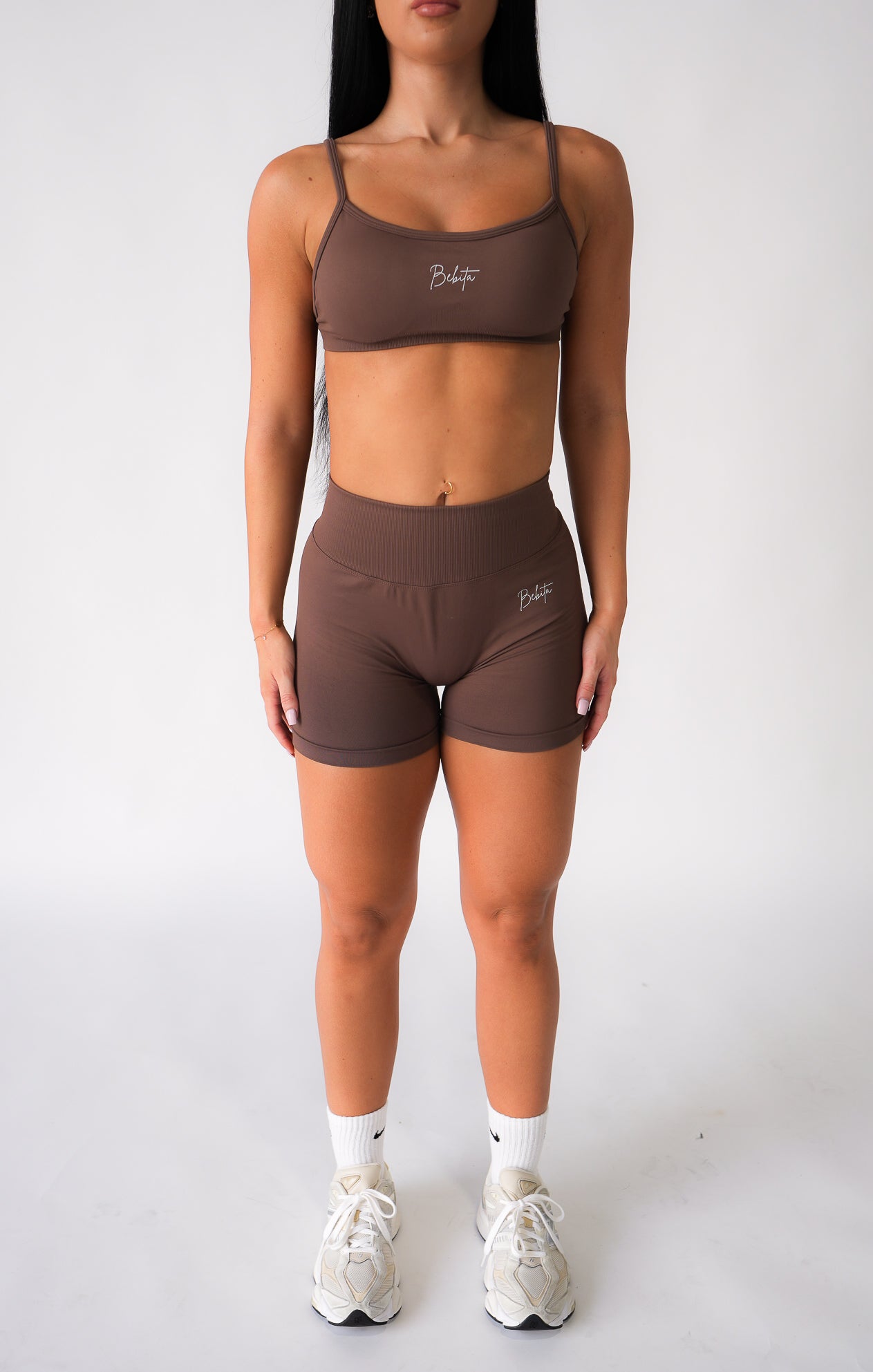 Core V Back Shorts | Brown